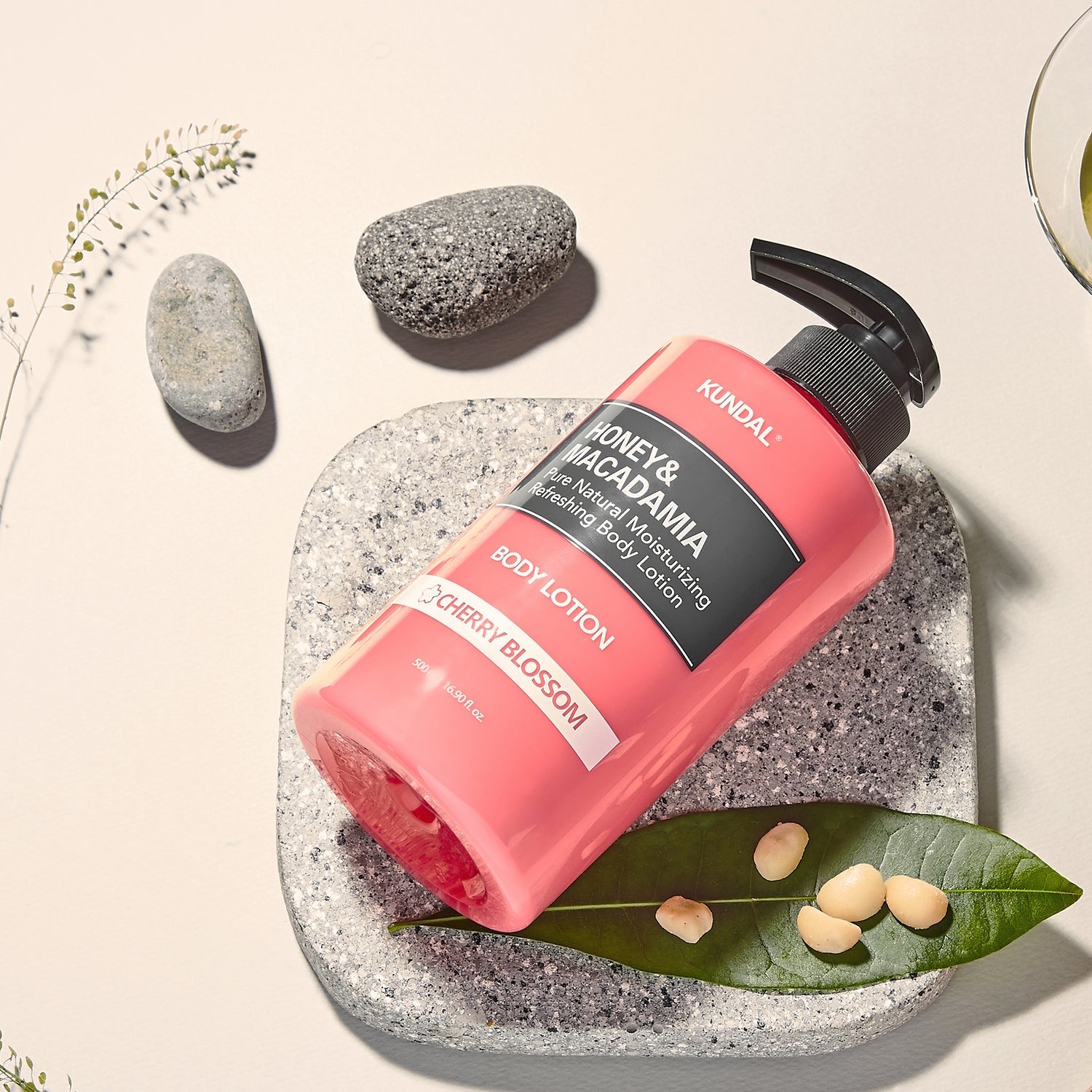 Honey & macadamia pure body lotion 500ml - cherry blossom